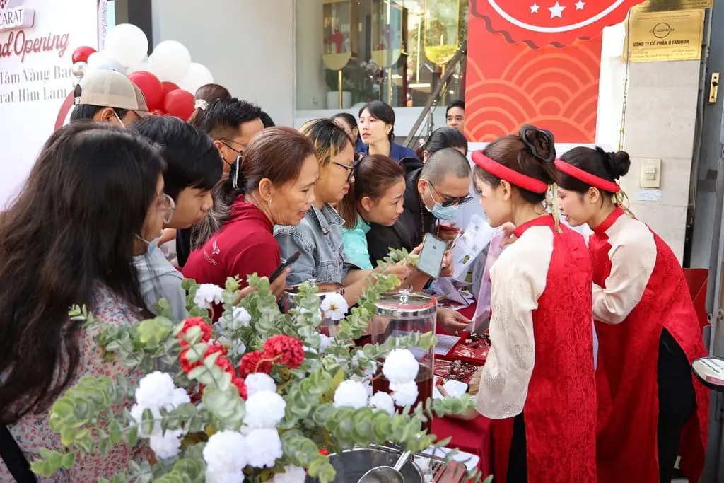 Khai trương Ancarat Him Lam thành công rực rỡ Khai trương Ancarat Him Lam thành công rực rỡ