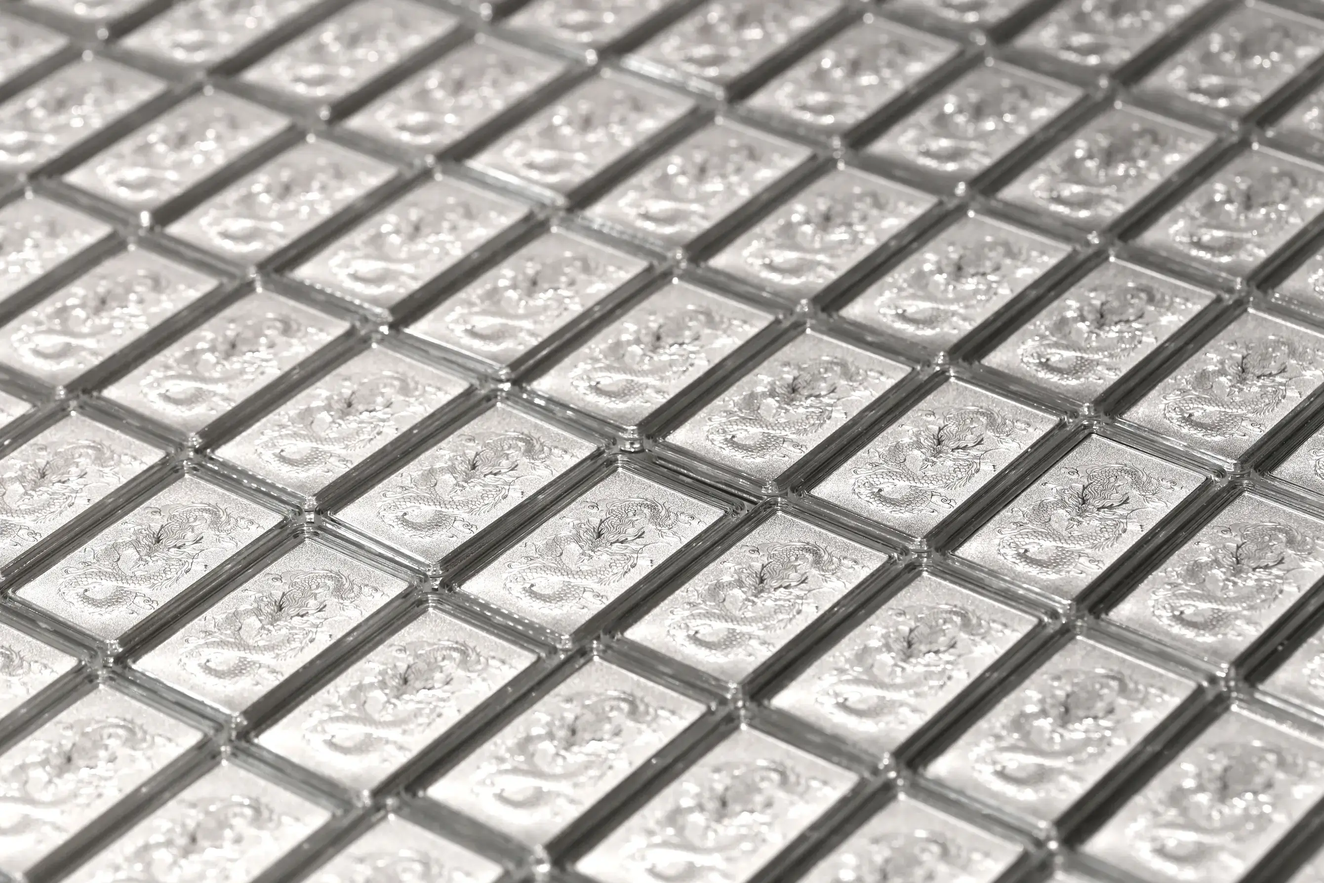 Bạc xác lập vai trò "dòng máu công nghệ" không thể thay thế trong hạ tầng AI và cuộc cách mạng pin thể rắn thế hệ mới.