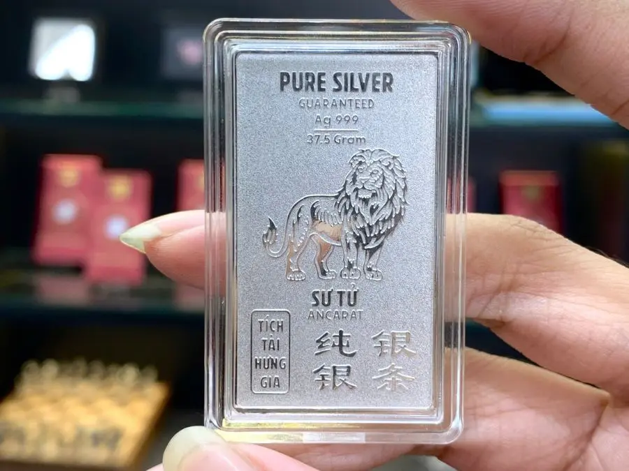 bạc miếng bắc sư tử